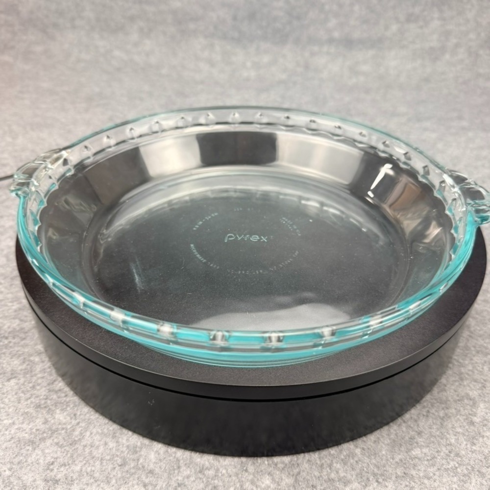 Vintage Pyrex 229 10in Glass Pie Plate Baking Dish Clear USA Fluted Edge - Picture 6 of 6